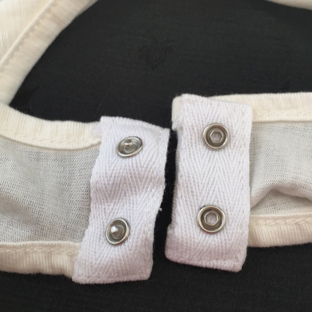 💕HP💕New! Crisscross Yoke Bodysuit - Picture 11 of 12